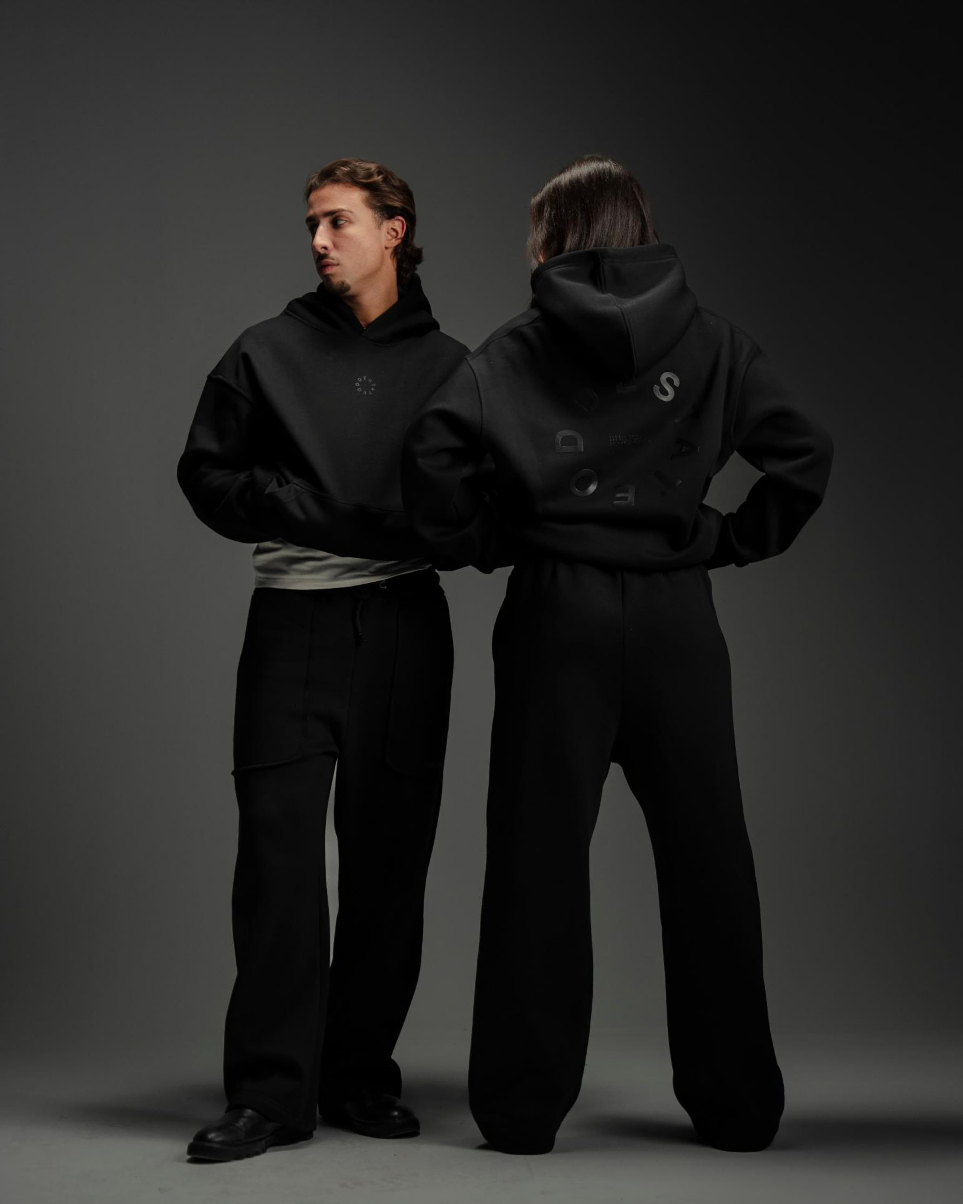 Oversized Hoodie - Black - Unisex