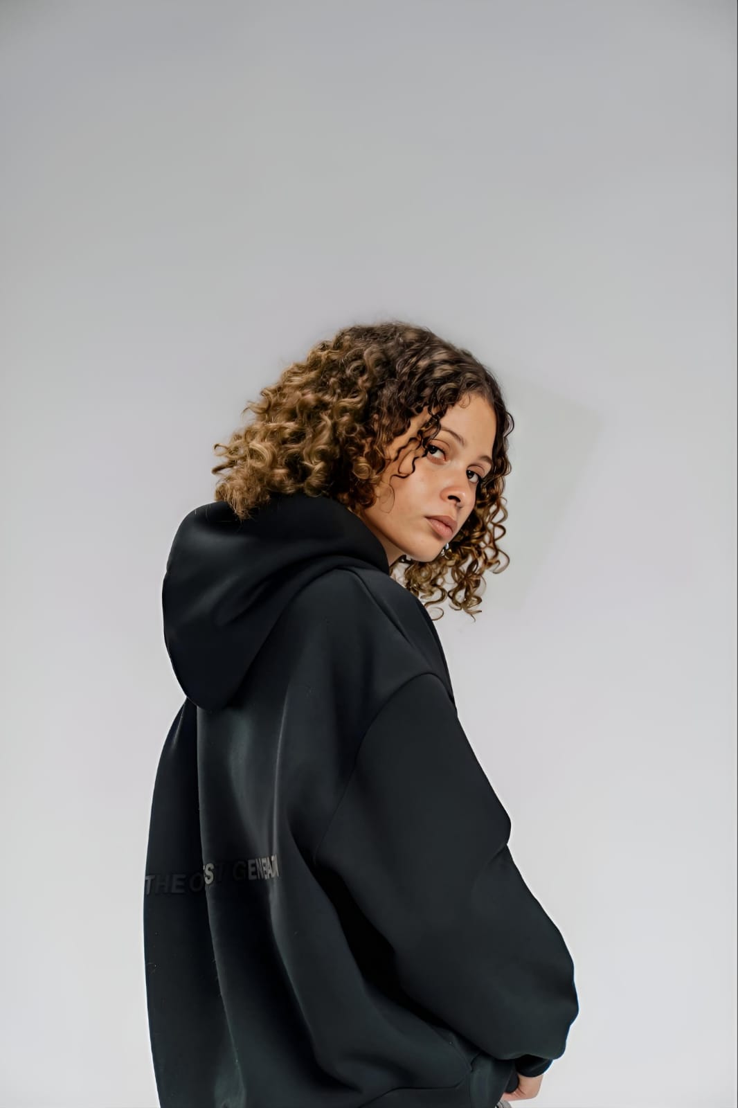 Boxy Fit Hoodie - Black - Unisex