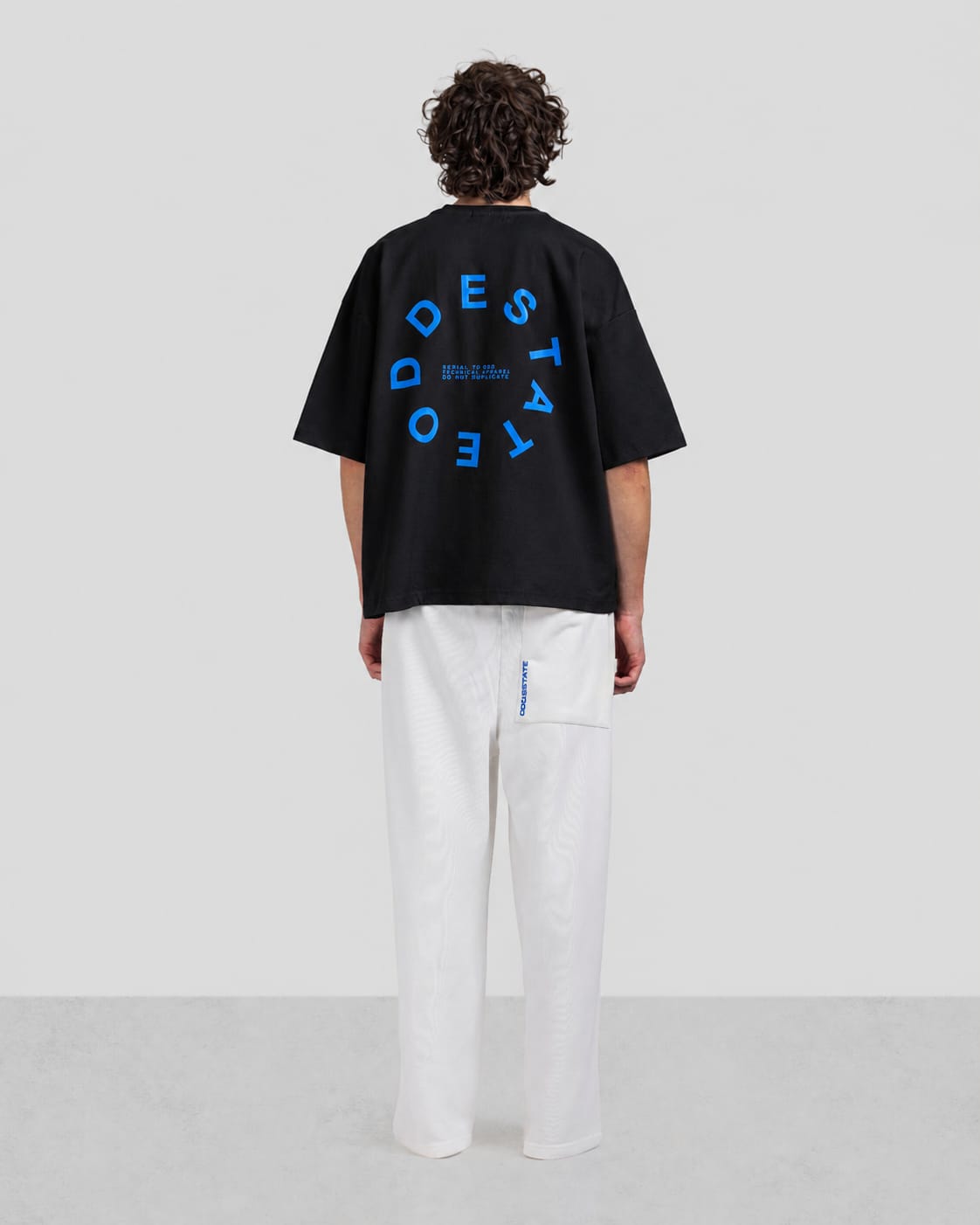 ESSENTIAL TEE - Black x Blue - Unisex